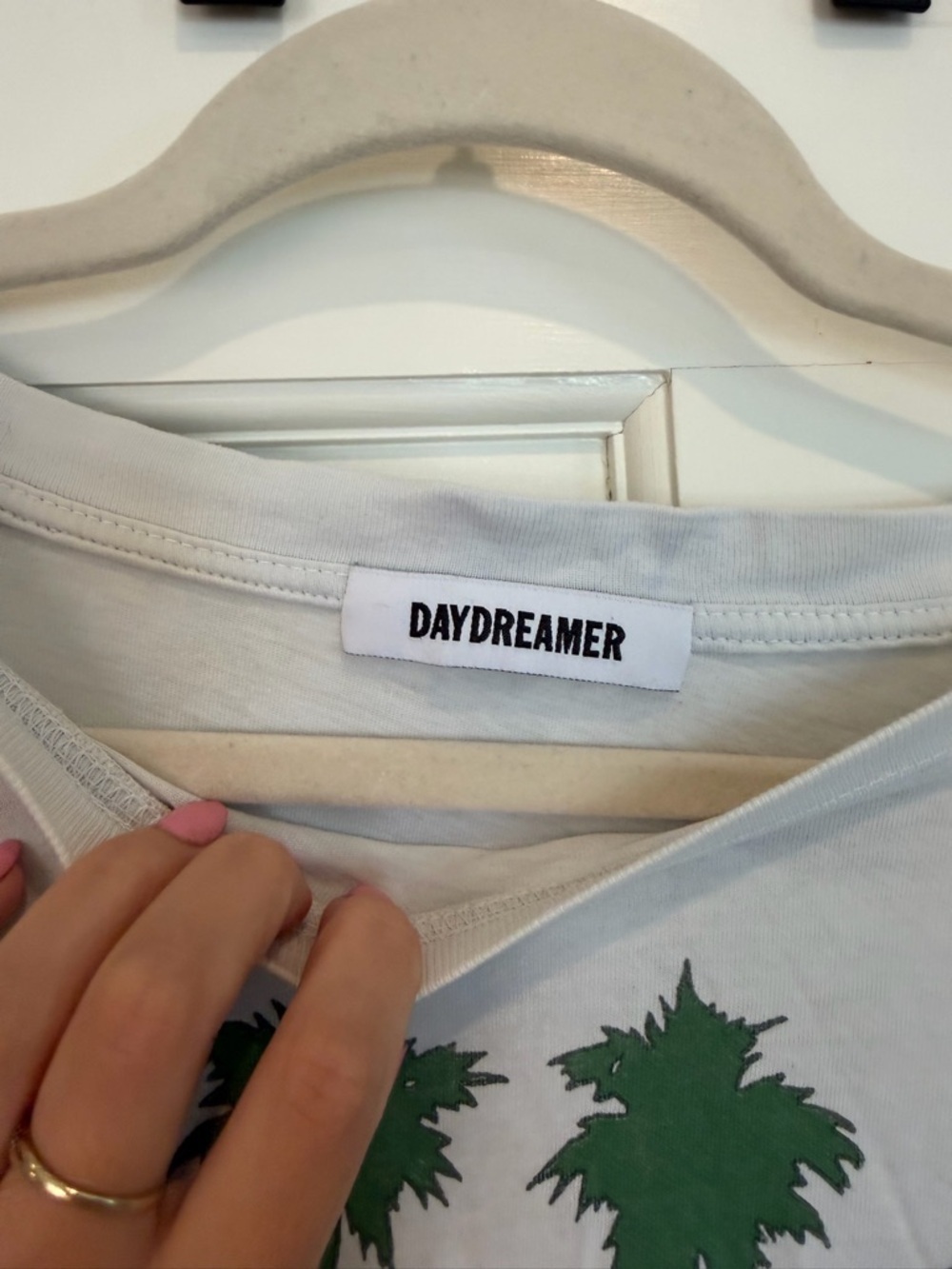Daydreamer White Graphic Tee with Green Palm Trees - Picture 4 of 6